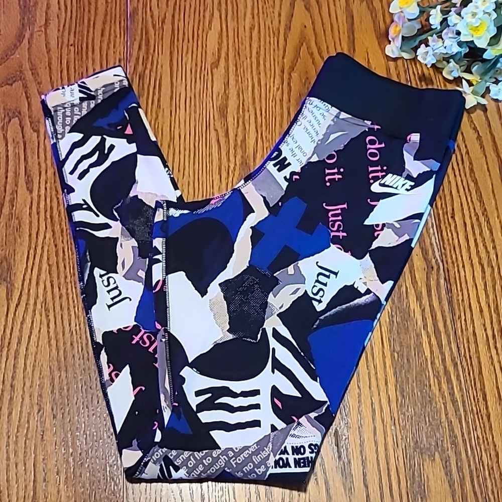 Nike Athletic Pants - Geometric Pattern - Small